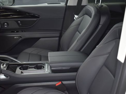New 2026 Lincoln Nautilus Premier w/ Equipment Group 102A AWD/4WD image 10