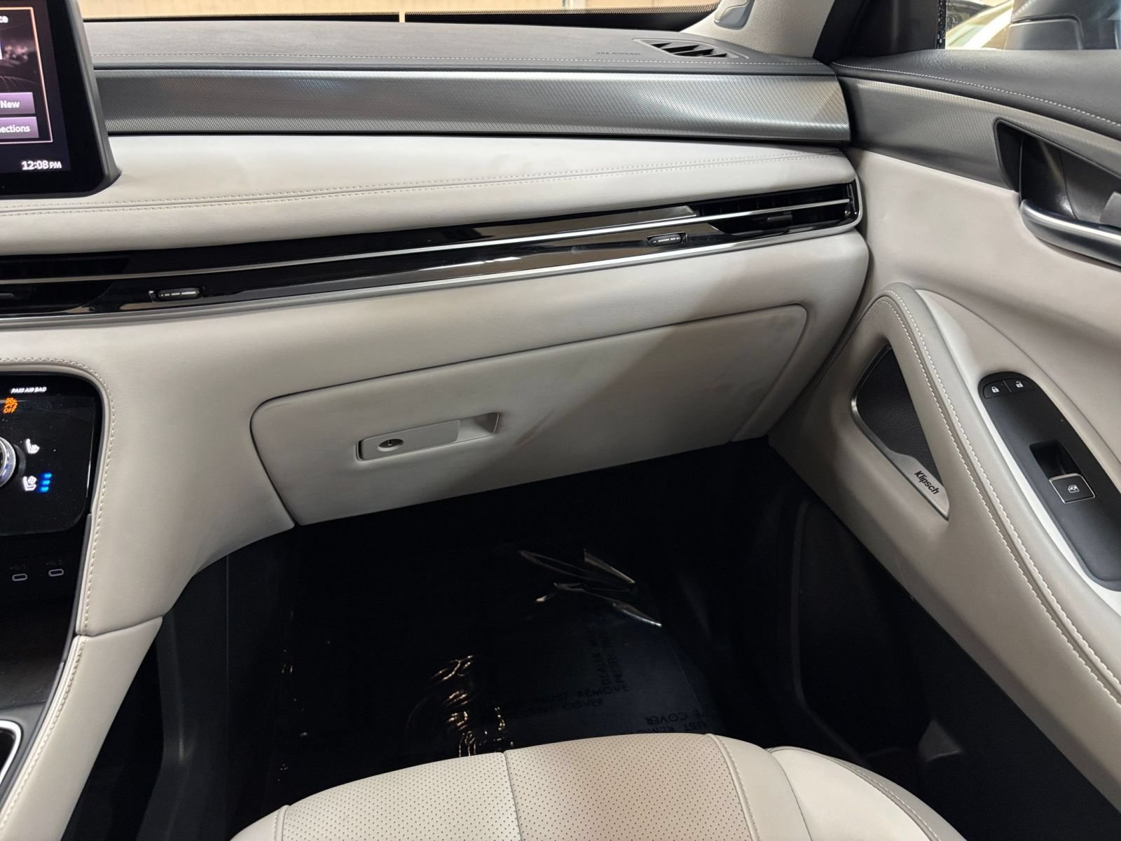 Used 2026 INFINITI QX60 Luxe FWD image 39