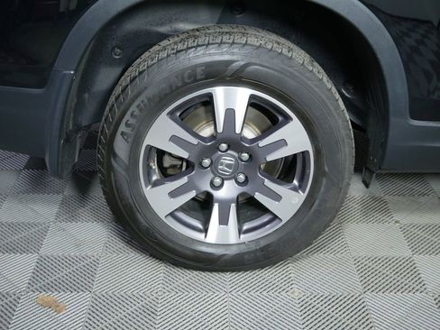 Used 2019 Honda Ridgeline RTL-T image 11