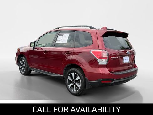 Used 2018 Subaru Forester 2.5i Premium w/ All-Weather Package AWD/4WD image 3