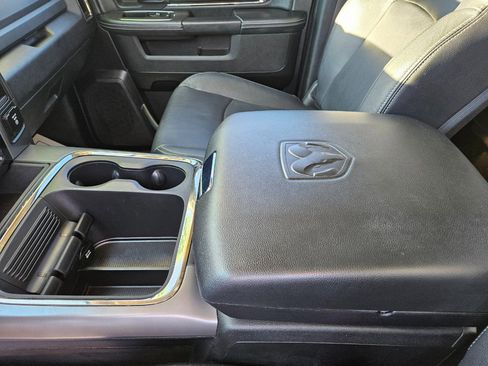 Used 2017 RAM 1500 Sport image 13