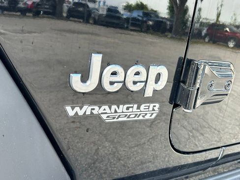 Certified 2021 Jeep Wrangler Sport S image 24