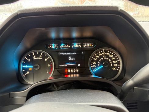 Used 2018 Ford F150 XLT w/ XTR Package image 10