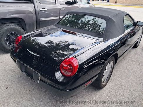 Used 2002 Ford Thunderbird image 4