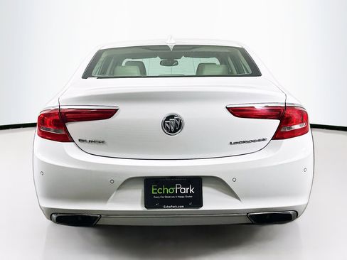 Used 2018 Buick LaCrosse Essence FWD image 7