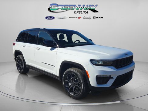New 2025 Jeep Grand Cherokee Limited image 1