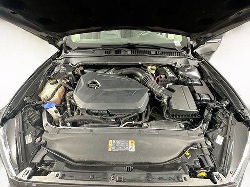 Used 2013 Ford Fusion SE FWD image 30