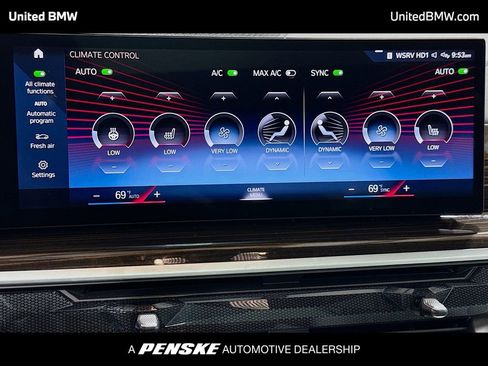 Certified 2023 BMW X7 xDrive40i w/ M Sport Package image 11