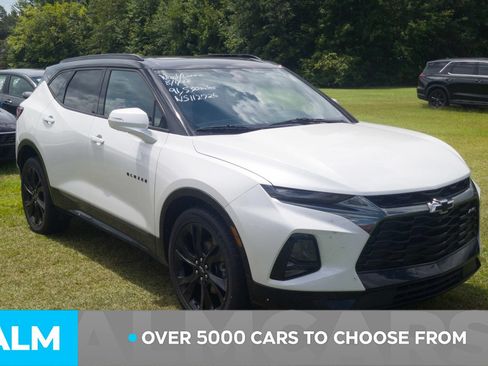 Used 2022 Chevrolet Blazer RS w/ Enhanced Convenience Package FWD image 2