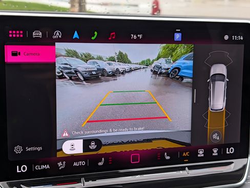 Used 2025 Volkswagen Tiguan SE w/ Panoramic Sunroof Package AWD/4WD image 27