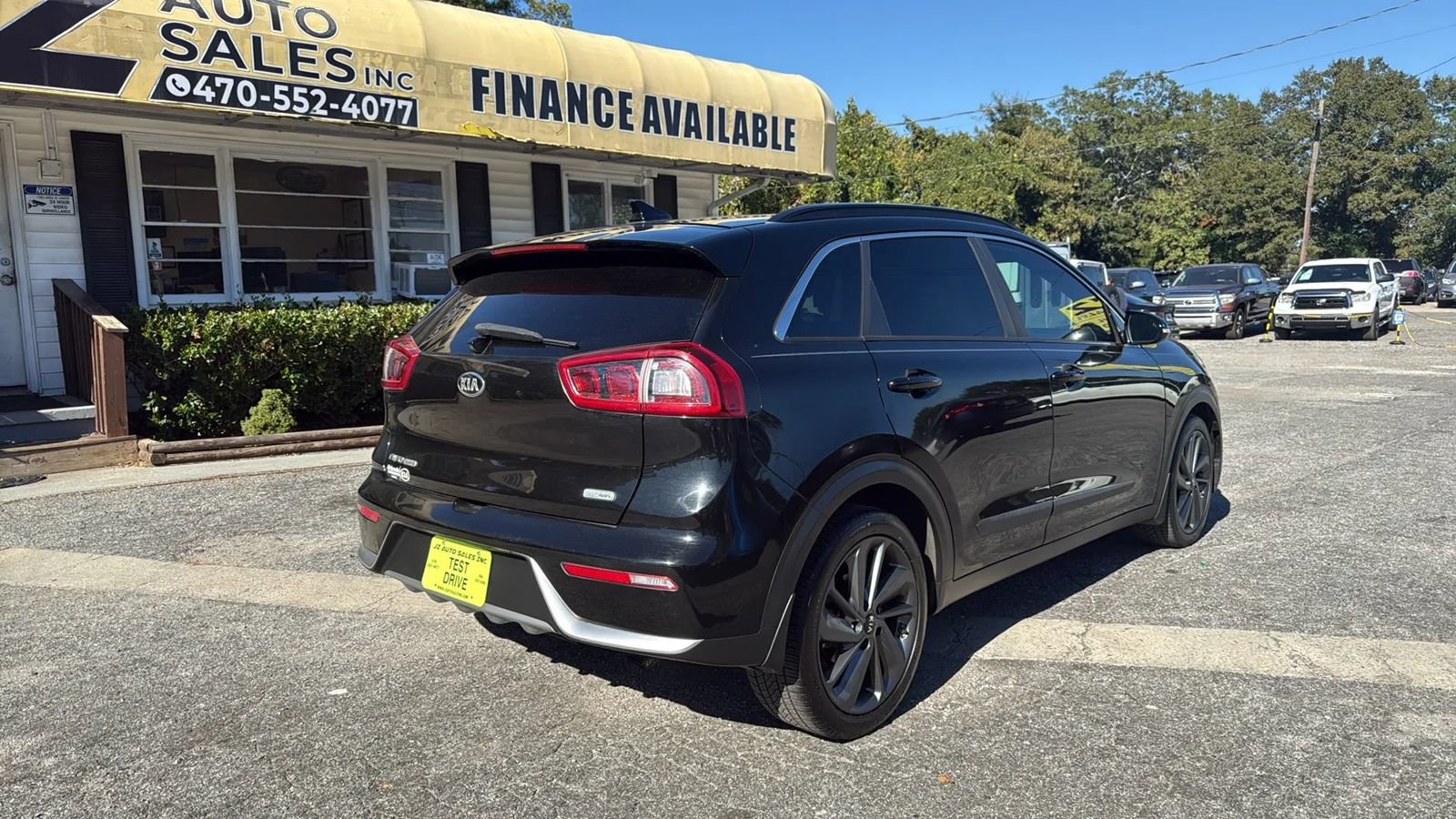 Used 2017 Kia Niro FWD image 7