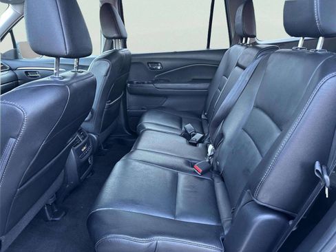 Used 2019 Honda Pilot EX-L image 11