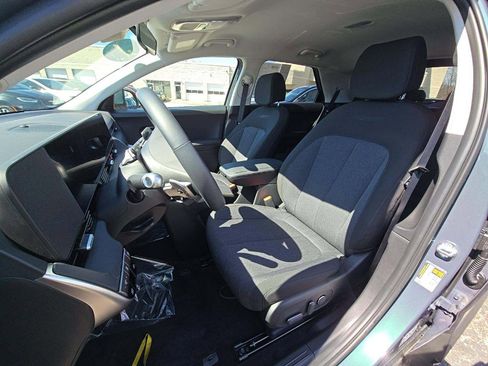 Used 2026 Hyundai Ioniq 5 SE image 5