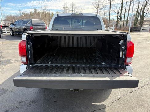 Used 2023 Toyota Tacoma SR5 w/ Technology Package image 29