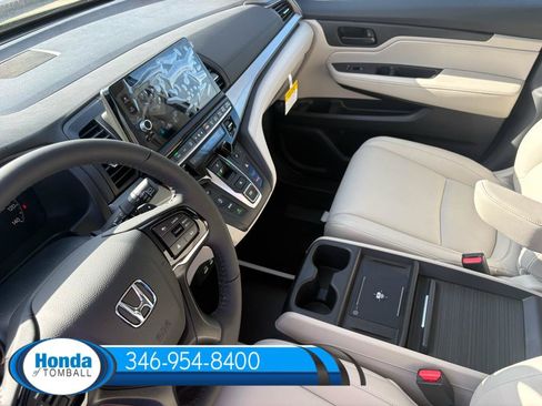 New 2026 Honda Odyssey EX-L image 13