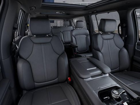 New 2026 Jeep Grand Wagoneer L Limited AWD/4WD image 16
