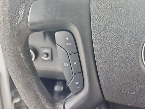 Used 2015 Chevrolet Express 3500 w/ Shuttle Bus Package image 44