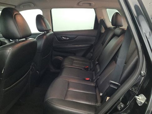 Used 2019 Nissan Rogue SL AWD/4WD image 18