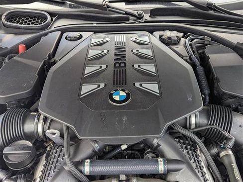 Used 2023 BMW 760i xDrive 760i xDrive image 24