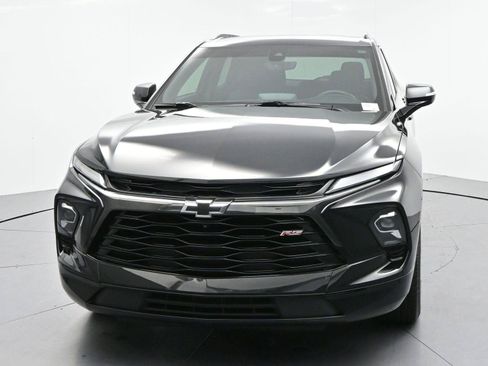 Used 2024 Chevrolet Blazer RS w/ Driver Confidence II Package FWD image 2