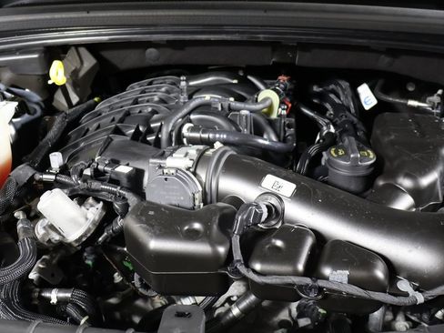 Used 2024 Jeep Grand Cherokee L Altitude image 20