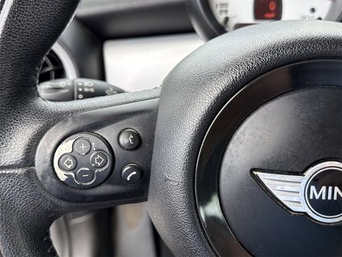Used 2013 MINI Cooper Hardtop image 17