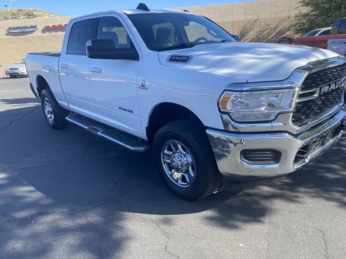 Used 2022 RAM 2500 Big Horn AWD/4WD image 5