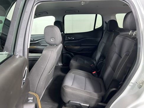 Used 2023 GMC Acadia SLE w/ Driver Convenience Package image 26