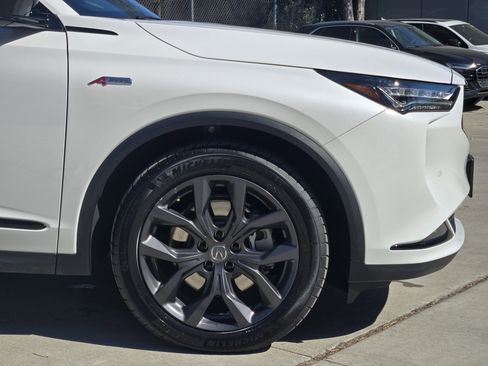 Used 2023 Acura MDX A-Spec image 10