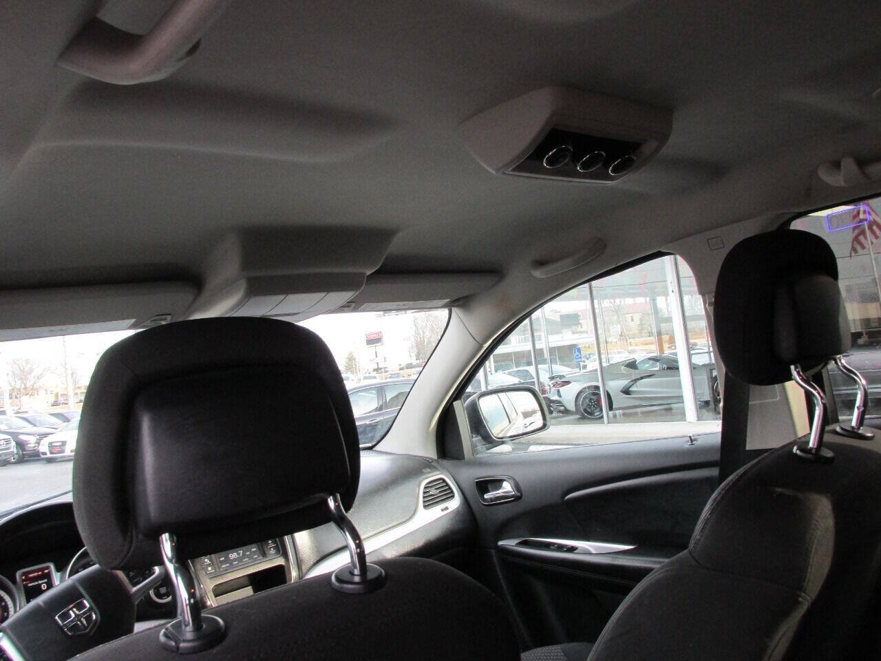 Used 2017 Dodge Journey SE w/ Flexible Seating Group FWD image 20