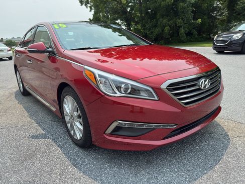 Used 2015 Hyundai Sonata Limited w/ Option Group 05 FWD image 7