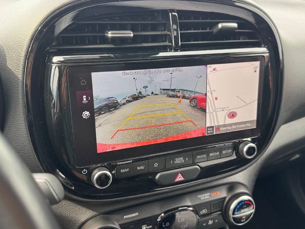 Used 2024 Kia Soul GT-Line w/ GT-Line Technology Package FWD image 23