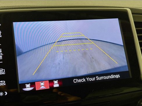 Used 2017 Honda Pilot EX image 18