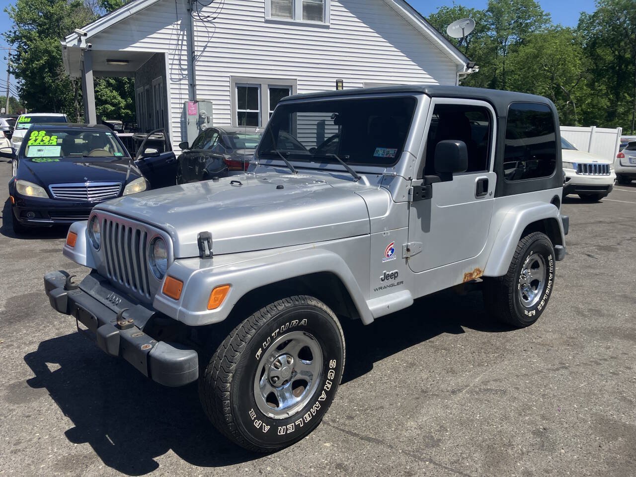 Used 2003 Jeep Wrangler X AWD/4WD image 3