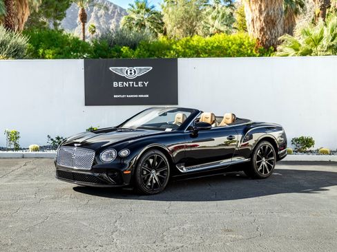 Used 2021 Bentley Continental GT image 7