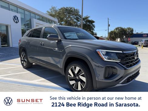 New 2026 Volkswagen Atlas Cross Sport SE image 1