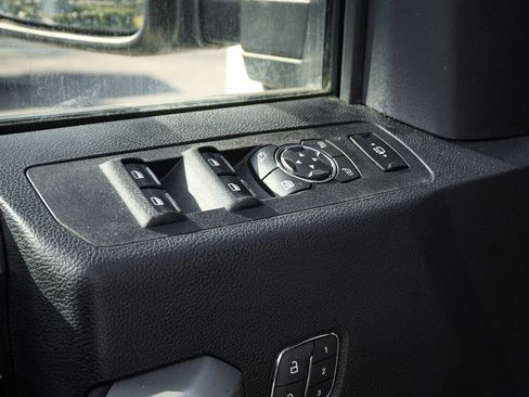 Used 2019 Ford F250 Lariat w/ Lariat Ultimate Package image 16