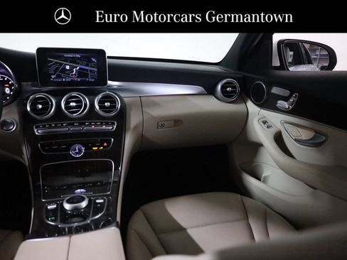 Used 2018 Mercedes-Benz C 300 4MATIC Sedan image 42