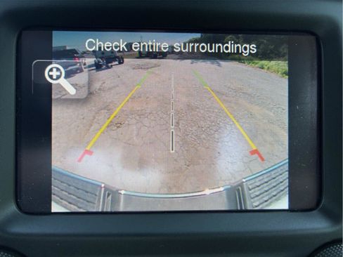 Used 2024 RAM 2500 Tradesman w/ Chrome Appearance Group AWD/4WD image 21