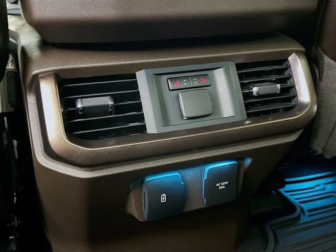 Used 2024 Ford F150 King Ranch AWD/4WD image 13