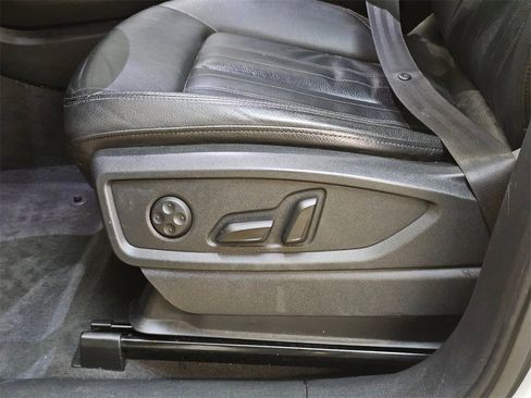 Used 2019 Audi Q5 2.0T Premium w/ Convenience Package image 25