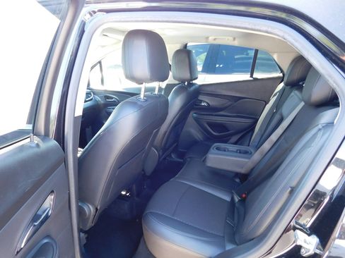 Used 2019 Buick Encore Sport Touring AWD/4WD image 9