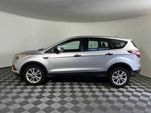 Used 2017 Ford Escape S FWD image 8