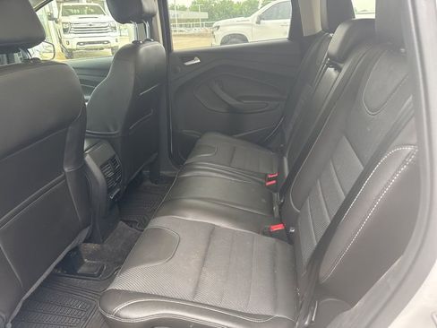 Used 2015 Ford Escape SE w/ SE Chrome Package FWD image 13