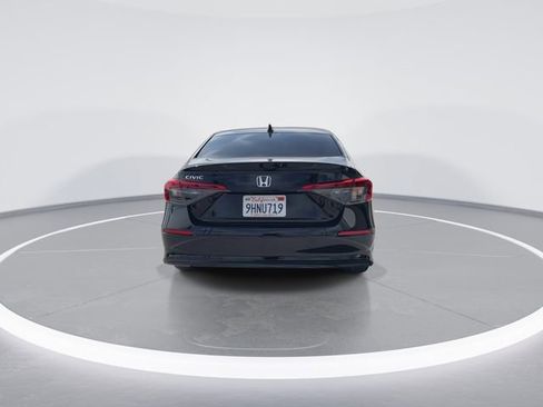 Used 2023 Honda Civic LX image 7