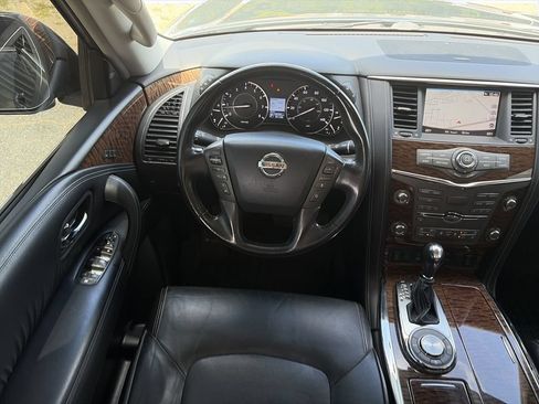 Used 2020 Nissan Armada SL w/ Premium Package RWD image 14