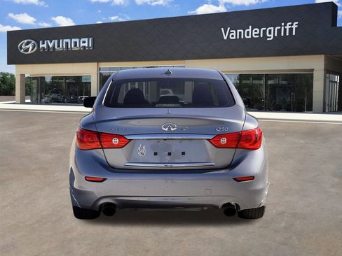 Used 2017 INFINITI Q50 Signature Edition w/ Cargo Package (L95) image 4