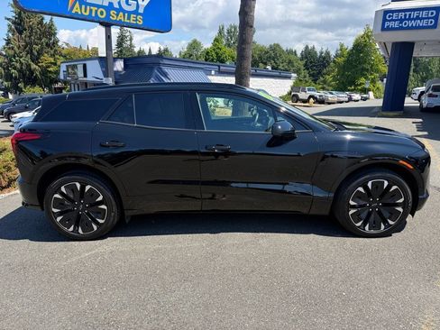 Used 2025 Chevrolet Blazer EV RS AWD/4WD image 8