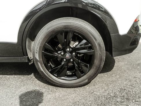 Used 2024 Buick Encore GX Sport Touring w/ Comfort Package AWD/4WD image 34