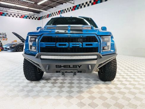 Used 2019 Ford F150 Raptor w/ Equipment Group 802A Luxury AWD/4WD image 3